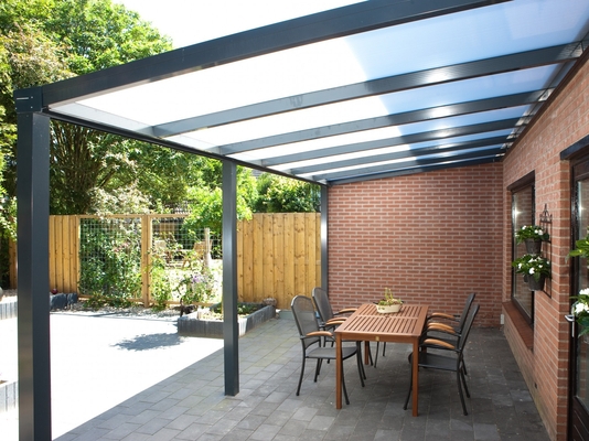 Навес для террасы над крыльцом