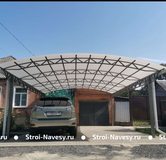 Навес из поликарбоната арочный для одной машины Навес из поликарбоната арочный для одной машины