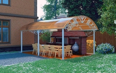 Навес из поликарбоната арочный для зоны отдыха на даче и мангальной зоны