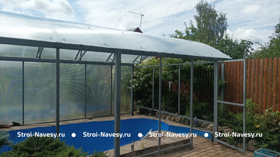 Навес из поликарбоната арочный для бассейна на дачу