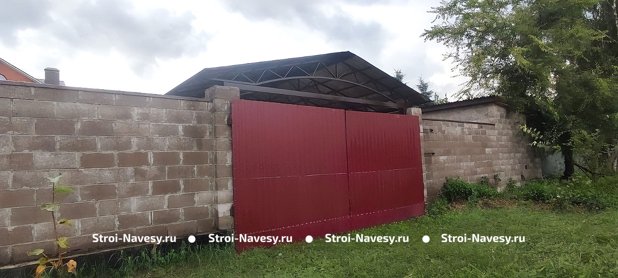Навес из поликарбоната двускатный для двух машин для дачи Навес из поликарбоната двускатный для двух машин для дачи