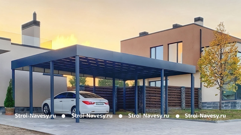 Большой односкатный навес из поликарбоната «хай-тек» для автомобиля и зоны входа Большой односкатный навес из поликарбоната «хай-тек» для автомобиля и зоны входа