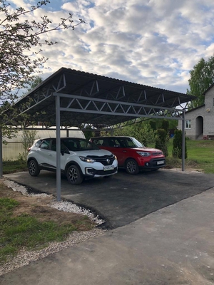 Навесы из профнастила односкатные для 2х автомобилей Навесы из профнастила односкатные для 2х автомобилей
